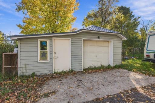Currently used for the livestock. Lots of potential with this property!