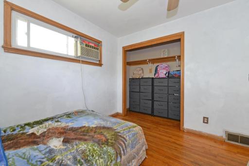 215 Maple Street, Saint Paul, MN 55106