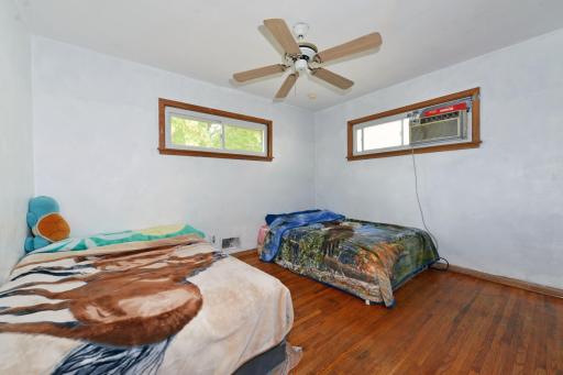 215 Maple Street, Saint Paul, MN 55106