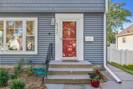 5740 23rd Avenue S, Minneapolis, MN 55417