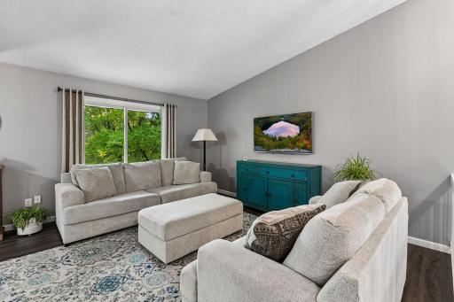 9751 Brighton Lane, Eden Prairie, MN 55347