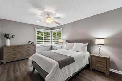 9751 Brighton Lane, Eden Prairie, MN 55347