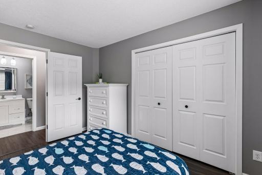 9751 Brighton Lane, Eden Prairie, MN 55347