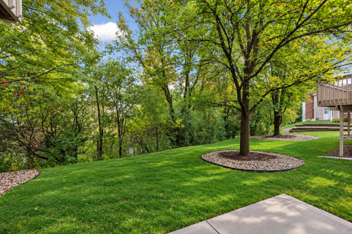 9751 Brighton Lane, Eden Prairie, MN 55347
