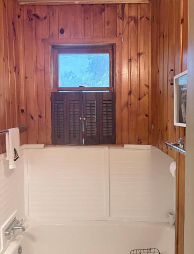 23633 Bergquist Lane, Detroit Lakes, MN 56501