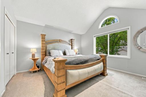 8827 Norway Street NW, Coon Rapids, MN 55433