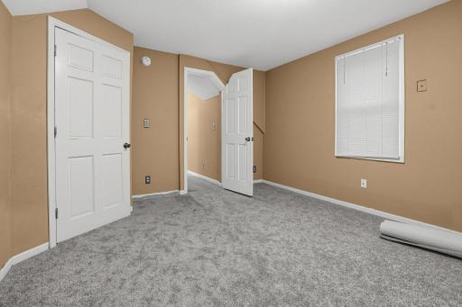 872 Lawson Avenue E, Saint Paul, MN 55106