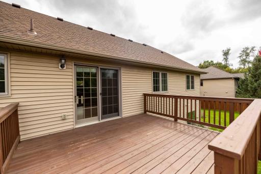 608 Colodoro Lane, Eagle Lake, MN 56024