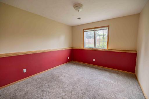 608 Colodoro Lane, Eagle Lake, MN 56024