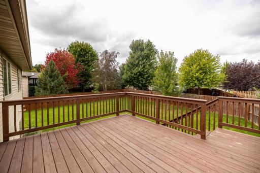 608 Colodoro Lane, Eagle Lake, MN 56024
