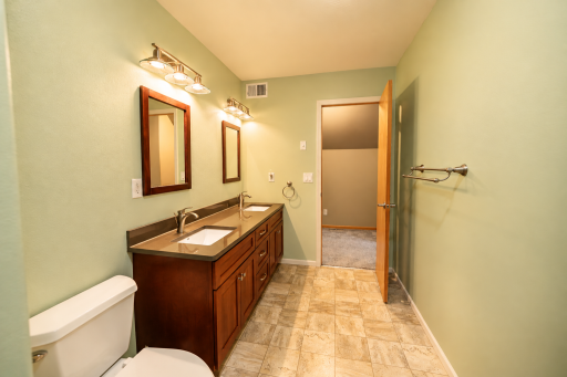 608 Colodoro Lane, Eagle Lake, MN 56024