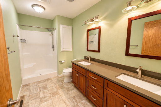 608 Colodoro Lane, Eagle Lake, MN 56024