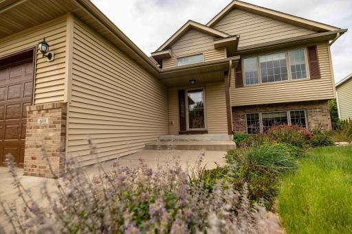 608 Colodoro Lane, Eagle Lake, MN 56024