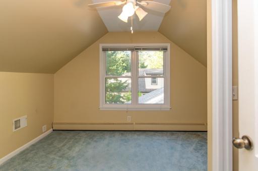 2724 France Avenue N, Robbinsdale, MN 55422