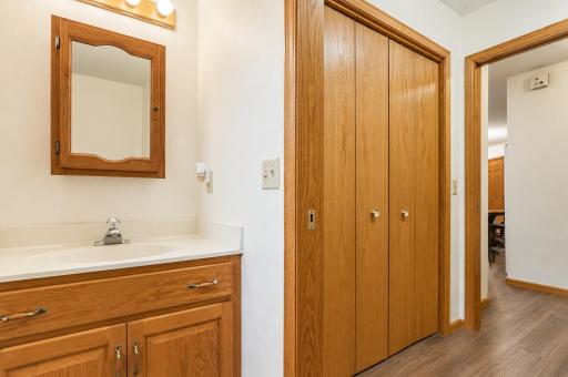 33850 98th Street, Waseca, MN 56093