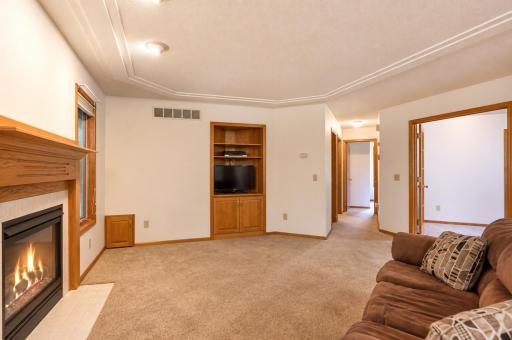 33850 98th Street, Waseca, MN 56093