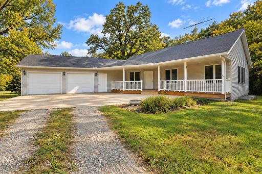 33850 98th Street, Waseca, MN 56093