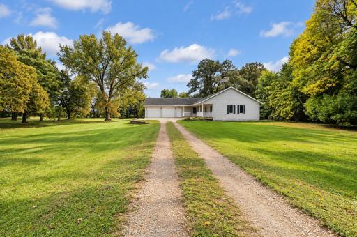 33850 98th Street, Waseca, MN 56093