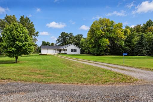 33850 98th Street, Waseca, MN 56093