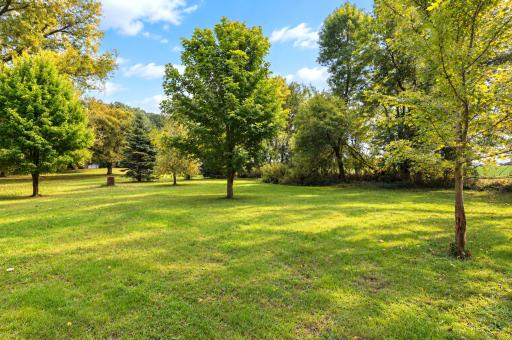 33850 98th Street, Waseca, MN 56093