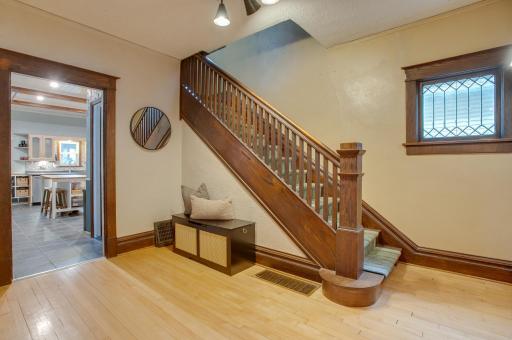 921 10th Street S, Fargo, ND 58103
