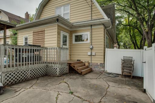 921 10th Street S, Fargo, ND 58103