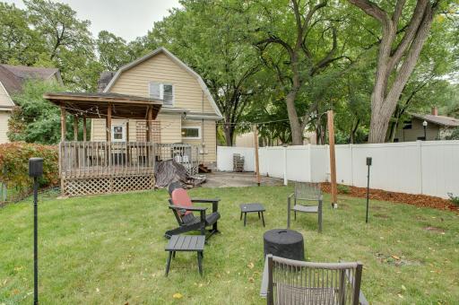 921 10th Street S, Fargo, ND 58103