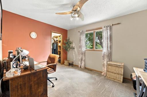 1307 4th Avenue E, West Fargo, ND 58078