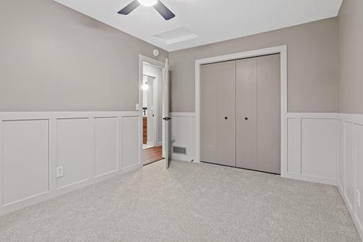 2365 Hillwood Dr-13.jpg