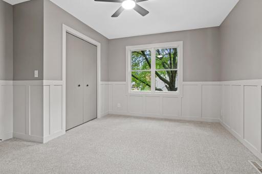 2365 Hillwood Dr-16.jpg