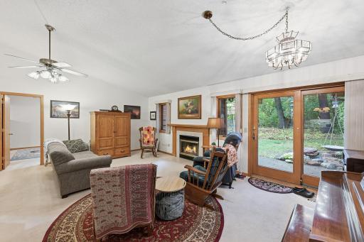 10711 53rd Avenue N, Plymouth, MN 55442