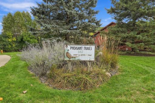 10711 53rd Avenue N, Plymouth, MN 55442