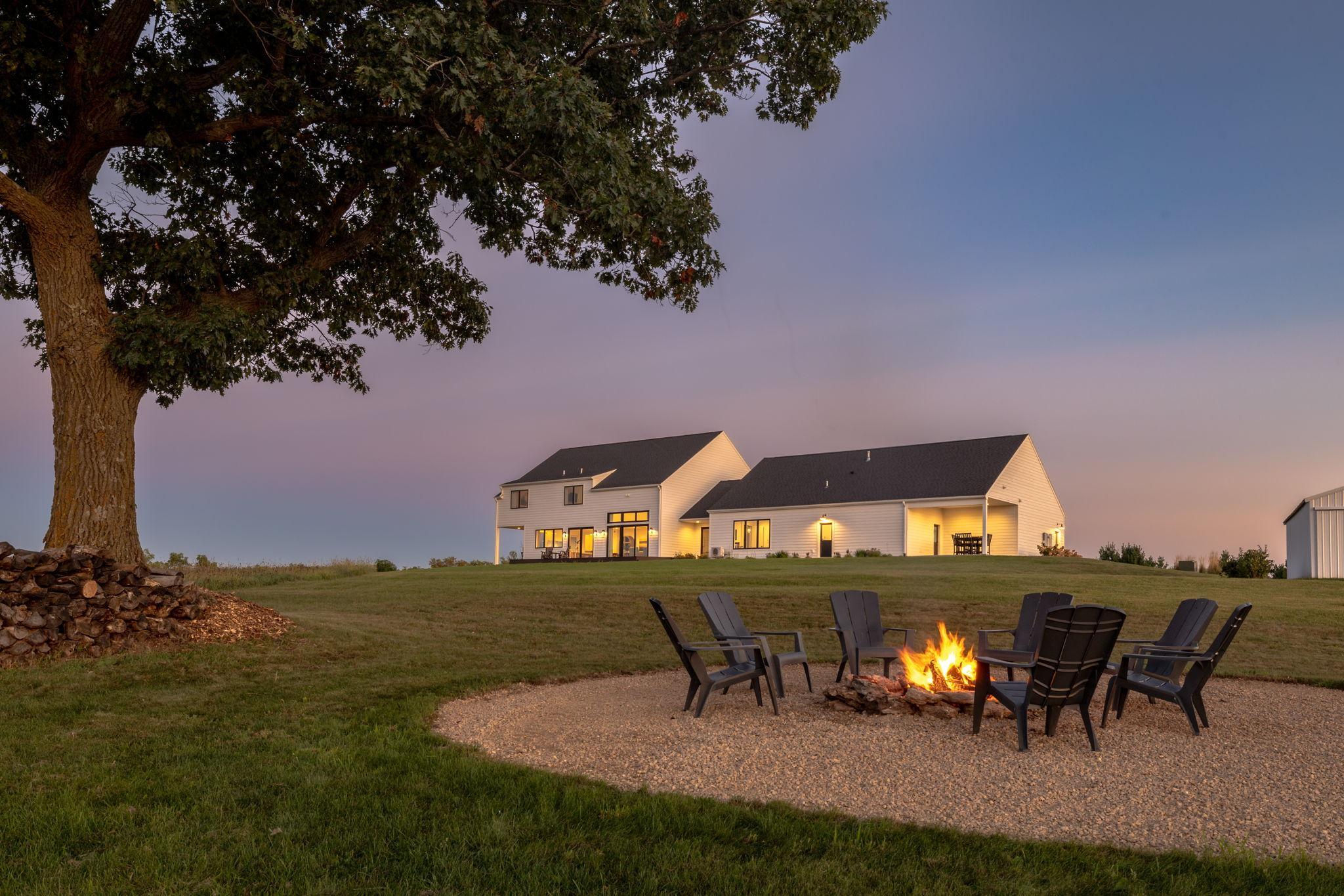 2 Campfire Evenings, Open Skies, Endless Views.jpg