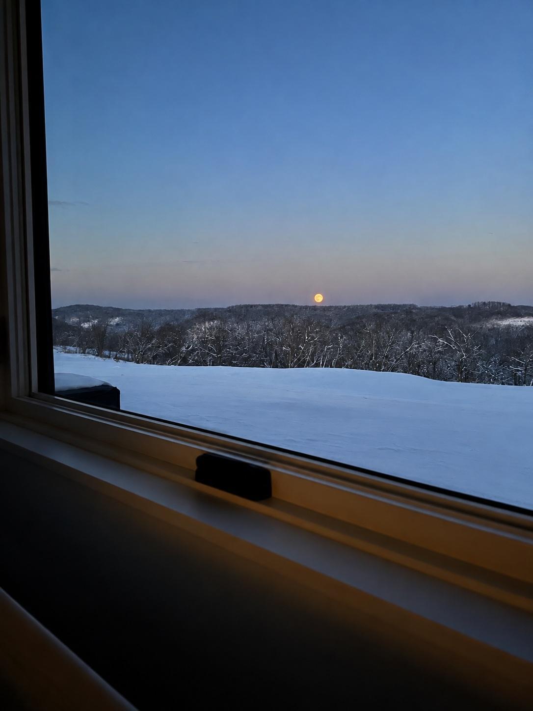 73 Moonrise From the Soaking Tub.jpg