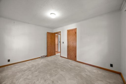 582 Business 23 W, Paynesville, MN 56362