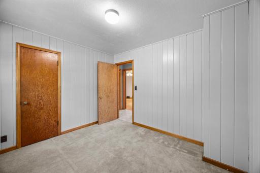 582 Business 23 W, Paynesville, MN 56362
