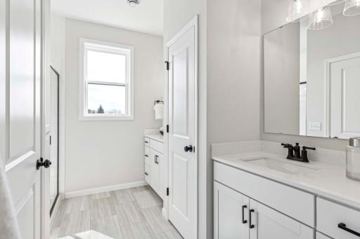 Photo taken from previous model with a similar floorplan. While similar, some options shown in the picture may not be included in this pricing. Please ask for a detailed list of included features for this listing.