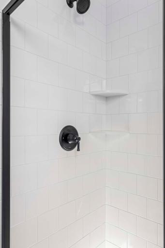 Photo taken from previous model with a similar floorplan. While similar, some options shown in the picture may not be included in this pricing. Please ask for a detailed list of included features for this listing.