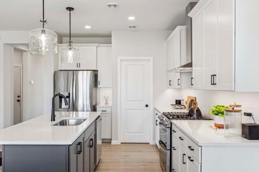 Photo taken from previous model with a similar floorplan. While similar, some options shown in the picture may not be included in this pricing. Please ask for a detailed list of included features for this listing.