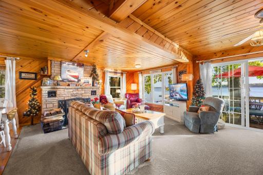 9065 Ingram Avenue NW, Annandale, MN 55302