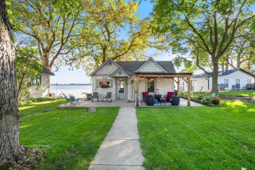 9065 Ingram Avenue NW, Annandale, MN 55302
