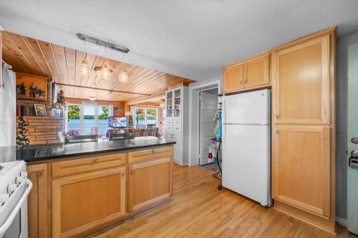 9065 Ingram Avenue NW, Annandale, MN 55302