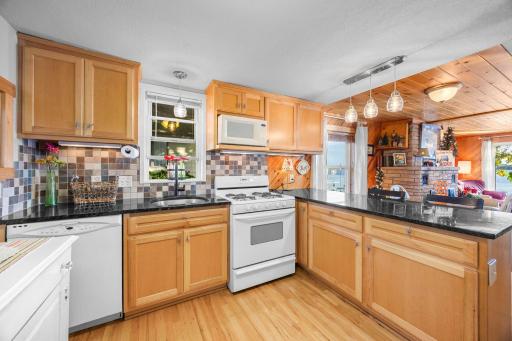 9065 Ingram Avenue NW, Annandale, MN 55302