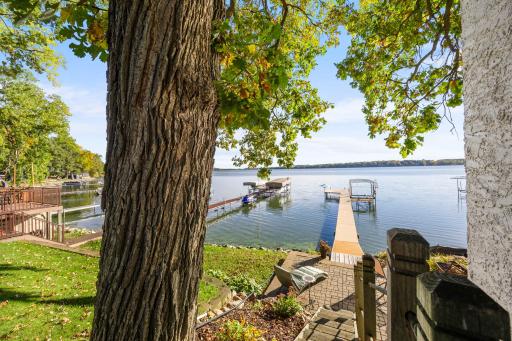 9065 Ingram Avenue NW, Annandale, MN 55302