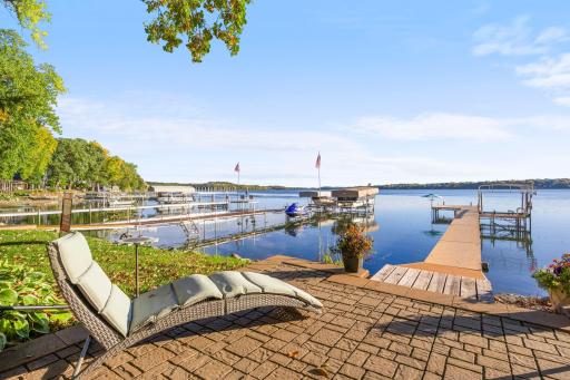 9065 Ingram Avenue NW, Annandale, MN 55302