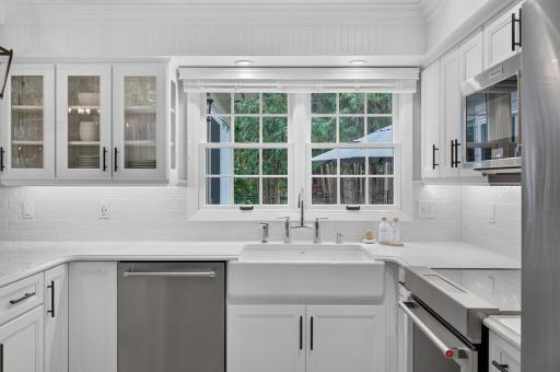 7829 Somerset Circle, Woodbury, MN 55125
