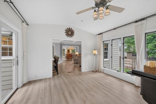 7829 Somerset Circle, Woodbury, MN 55125