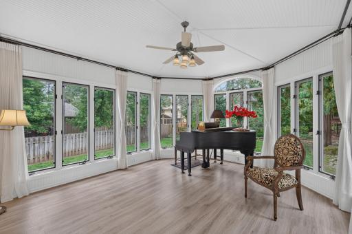 7829 Somerset Circle, Woodbury, MN 55125