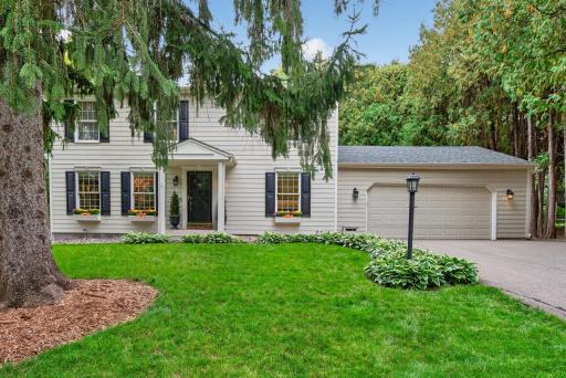 7829 Somerset Circle, Woodbury, MN 55125