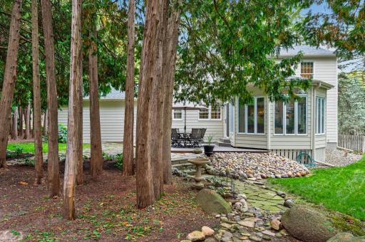 7829 Somerset Circle, Woodbury, MN 55125